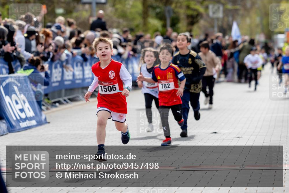 12.04.2026 - 45. Internationalen Wilhelmsburger Insellauf Michael Strokosch http://msf.ph/oto/9457498 12.04.2026 14:08:43 Laufen 1505, 250, 782 meine-sportfotos.de
