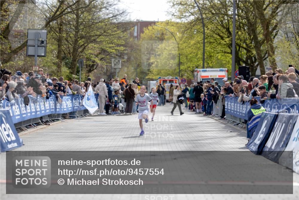 12.04.2026 - 45. Internationalen Wilhelmsburger Insellauf Michael Strokosch http://msf.ph/oto/9457554 12.04.2026 14:48:29 Laufen 1835, 1824 meine-sportfotos.de