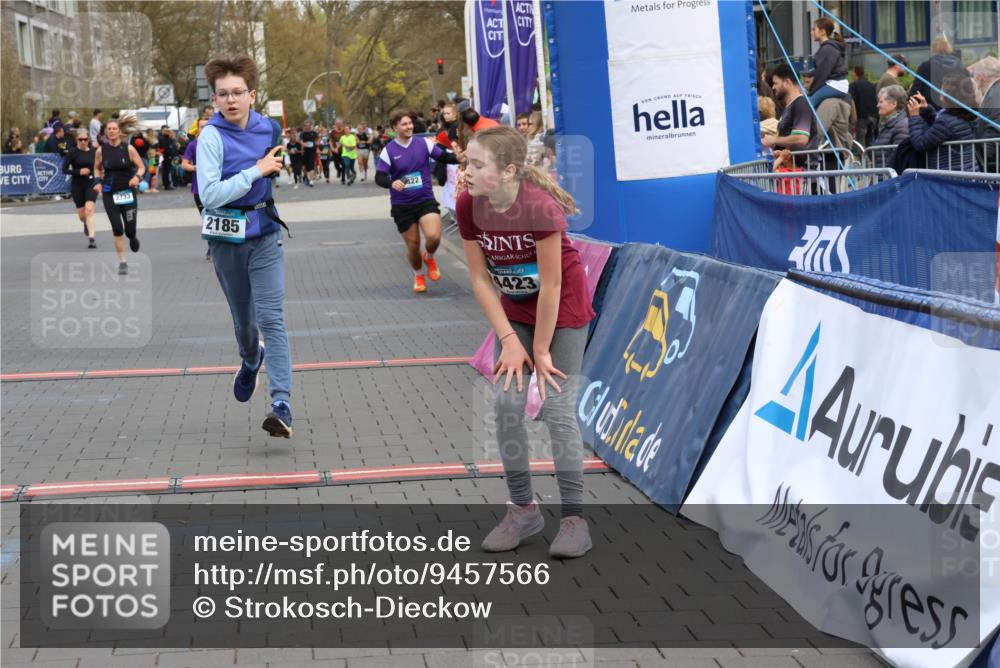12.04.2026 - 45. Internationalen Wilhelmsburger Insellauf Strokosch-Dieckow http://msf.ph/oto/9457566 12.04.2026 13:02:30 Laufen  meine-sportfotos.de
