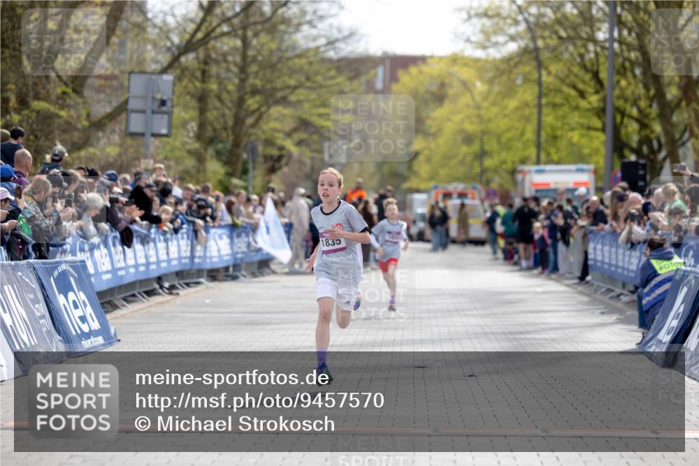 12.04.2026 - 45. Internationalen Wilhelmsburger Insellauf Michael Strokosch http://msf.ph/oto/9457570 12.04.2026 14:48:32 Laufen 1835 meine-sportfotos.de