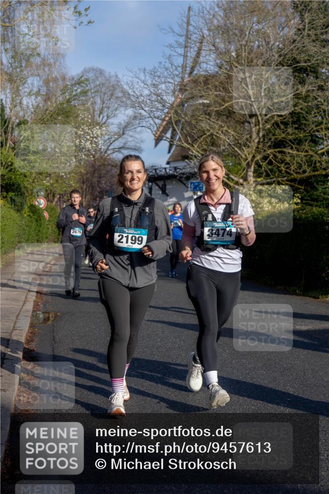 12.04.2026 - 45. Internationalen Wilhelmsburger Insellauf Michael Strokosch http://msf.ph/oto/9457613 12.04.2026 09:04:17 Laufen 2679, 2199, 3474 meine-sportfotos.de