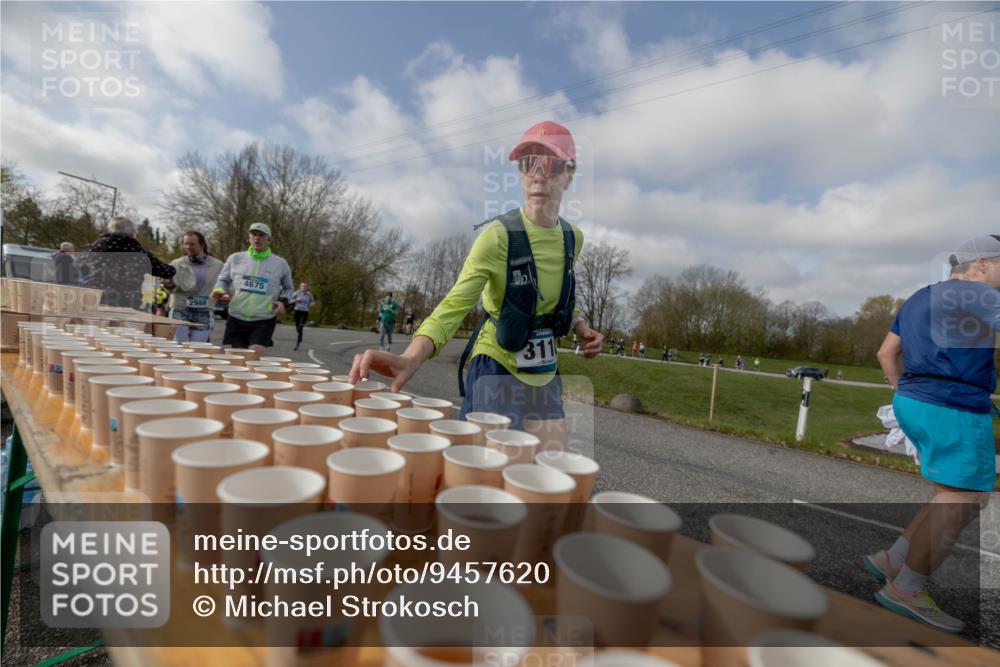 12.04.2026 - 45. Internationalen Wilhelmsburger Insellauf Michael Strokosch http://msf.ph/oto/9457620 12.04.2026 09:55:56 Laufen 2988, 4675, 311 meine-sportfotos.de