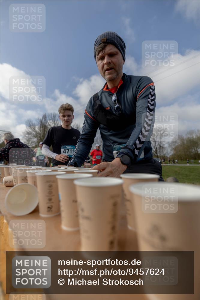 12.04.2026 - 45. Internationalen Wilhelmsburger Insellauf Michael Strokosch http://msf.ph/oto/9457624 12.04.2026 09:56:13 Laufen 4711, 1010, 0, 2 meine-sportfotos.de