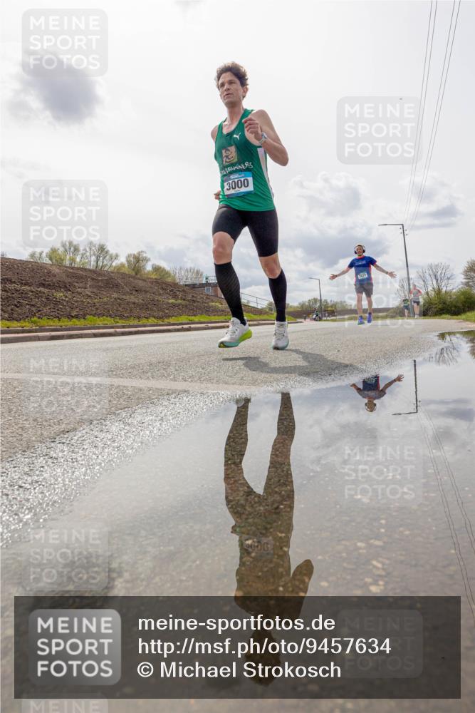 12.04.2026 - 45. Internationalen Wilhelmsburger Insellauf Michael Strokosch http://msf.ph/oto/9457634 12.04.2026 12:38:44 Laufen 3000, 2820 meine-sportfotos.de
