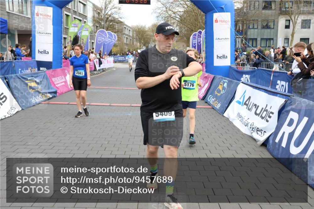 12.04.2026 - 45. Internationalen Wilhelmsburger Insellauf Strokosch-Dieckow http://msf.ph/oto/9457689 12.04.2026 13:02:26 Laufen  meine-sportfotos.de