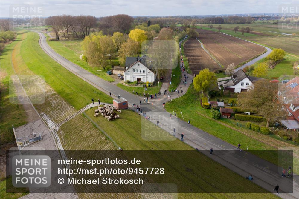 12.04.2026 - 45. Internationalen Wilhelmsburger Insellauf Michael Strokosch http://msf.ph/oto/9457728 12.04.2026 09:36:06 Laufen  meine-sportfotos.de