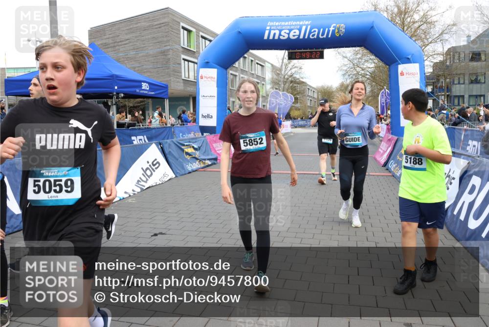 12.04.2026 - 45. Internationalen Wilhelmsburger Insellauf Strokosch-Dieckow http://msf.ph/oto/9457800 12.04.2026 13:02:22 Laufen  meine-sportfotos.de