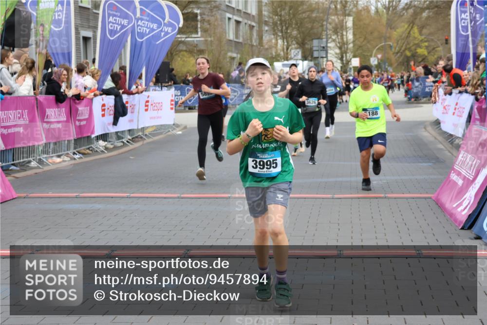 12.04.2026 - 45. Internationalen Wilhelmsburger Insellauf Strokosch-Dieckow http://msf.ph/oto/9457894 12.04.2026 13:02:16 Laufen  meine-sportfotos.de