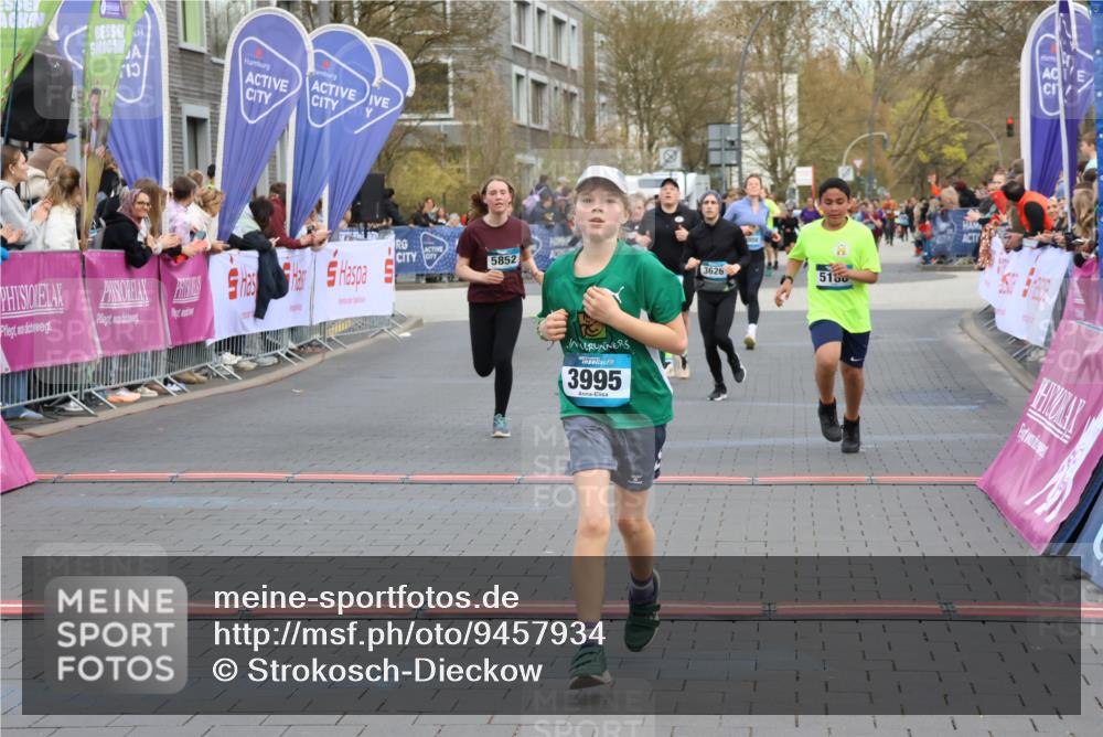 12.04.2026 - 45. Internationalen Wilhelmsburger Insellauf Strokosch-Dieckow http://msf.ph/oto/9457934 12.04.2026 13:02:16 Laufen  meine-sportfotos.de