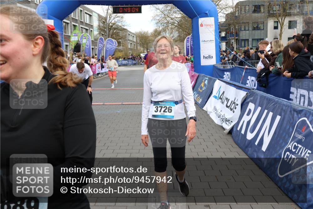 12.04.2026 - 45. Internationalen Wilhelmsburger Insellauf Strokosch-Dieckow http://msf.ph/oto/9457942 12.04.2026 13:02:04 Laufen  meine-sportfotos.de