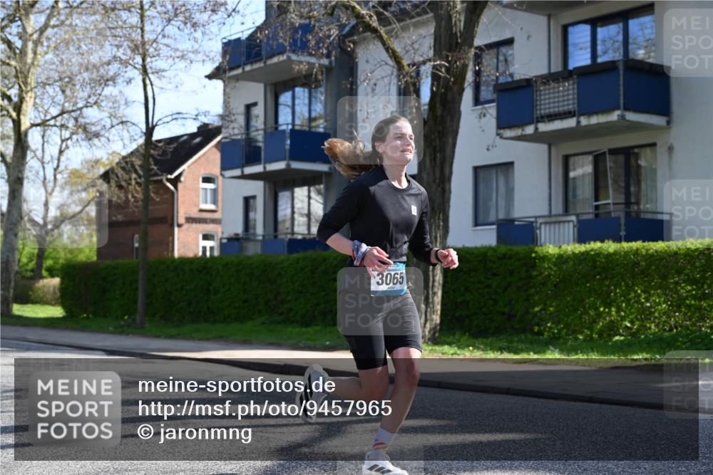 12.04.2026 - 45. Internationalen Wilhelmsburger Insellauf J. Mangold http://msf.ph/oto/9457965 12.04.2026 10:34:30 Ziel 2270, 4555, 2472, 2559, 3636, 3929, 5480, 3042, 3065, 2123, 3485, 3133, 4807, 3385, 2402, 2917, 2459, 2488, 2482, 4108, 3324, 5492, 5036, 5048, 2423, 2814, 4000, 5551, 4109 meine-sportfotos.de