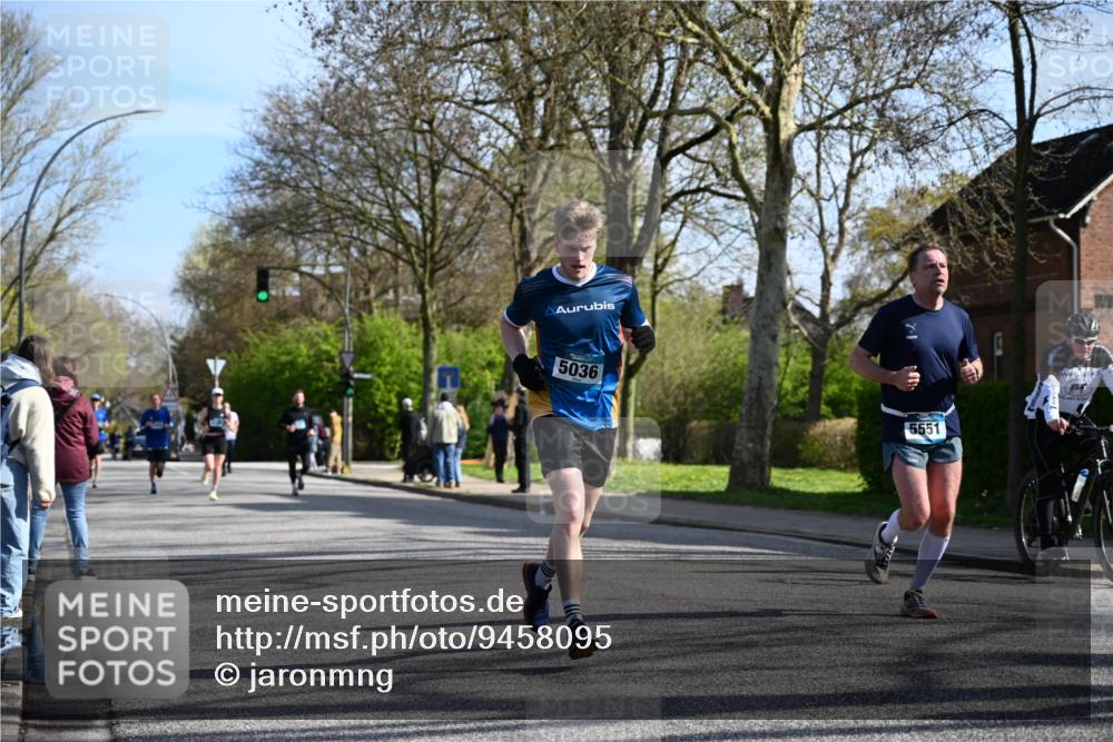 12.04.2026 - 45. Internationalen Wilhelmsburger Insellauf J. Mangold http://msf.ph/oto/9458095 12.04.2026 10:35:00 Ziel 3324, 5492, 5036, 5048, 2423, 2814, 4000, 5551, 4109, 2497, 2583, 2583, 3759, 4127, 5523, 4884, 5603 meine-sportfotos.de