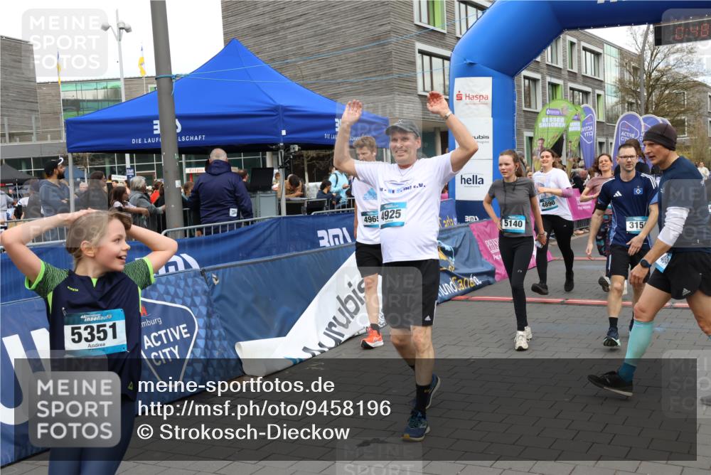 12.04.2026 - 45. Internationalen Wilhelmsburger Insellauf Strokosch-Dieckow http://msf.ph/oto/9458196 12.04.2026 13:01:56 Laufen  meine-sportfotos.de