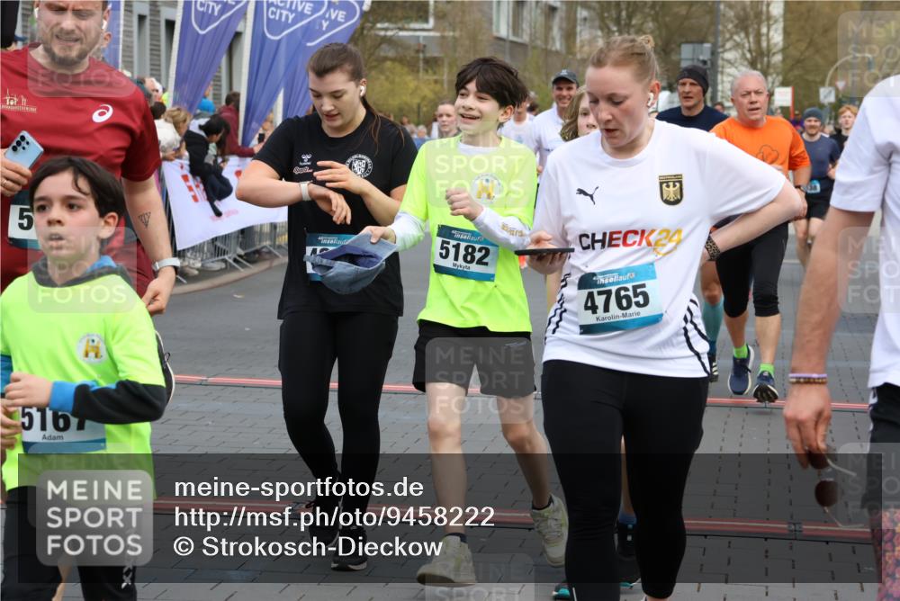 12.04.2026 - 45. Internationalen Wilhelmsburger Insellauf Strokosch-Dieckow http://msf.ph/oto/9458222 12.04.2026 13:01:50 Laufen  meine-sportfotos.de