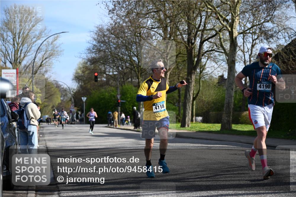 12.04.2026 - 45. Internationalen Wilhelmsburger Insellauf J. Mangold http://msf.ph/oto/9458415 12.04.2026 10:36:02 Ziel 3221, 2192, 3731, 4118, 4190, 4439, 4172, 4172, 4030, 5291, 2446, 2090, 5691, 3796, 2582, 3629, 3894 meine-sportfotos.de