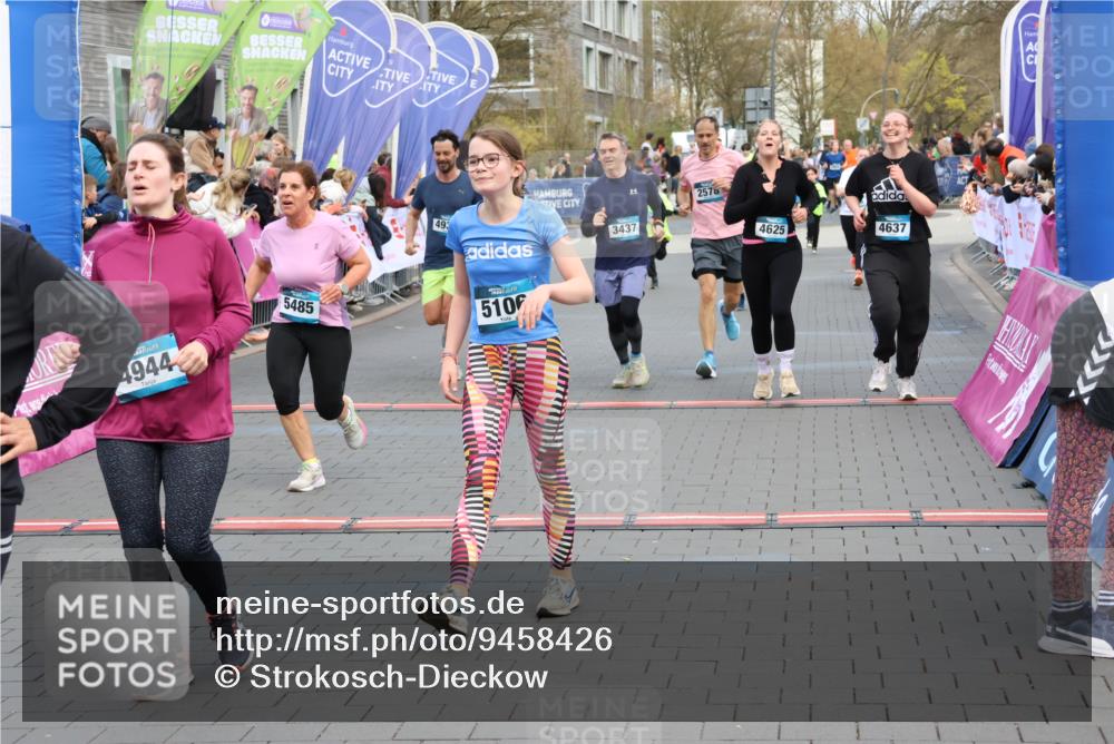 12.04.2026 - 45. Internationalen Wilhelmsburger Insellauf Strokosch-Dieckow http://msf.ph/oto/9458426 12.04.2026 13:01:40 Laufen  meine-sportfotos.de
