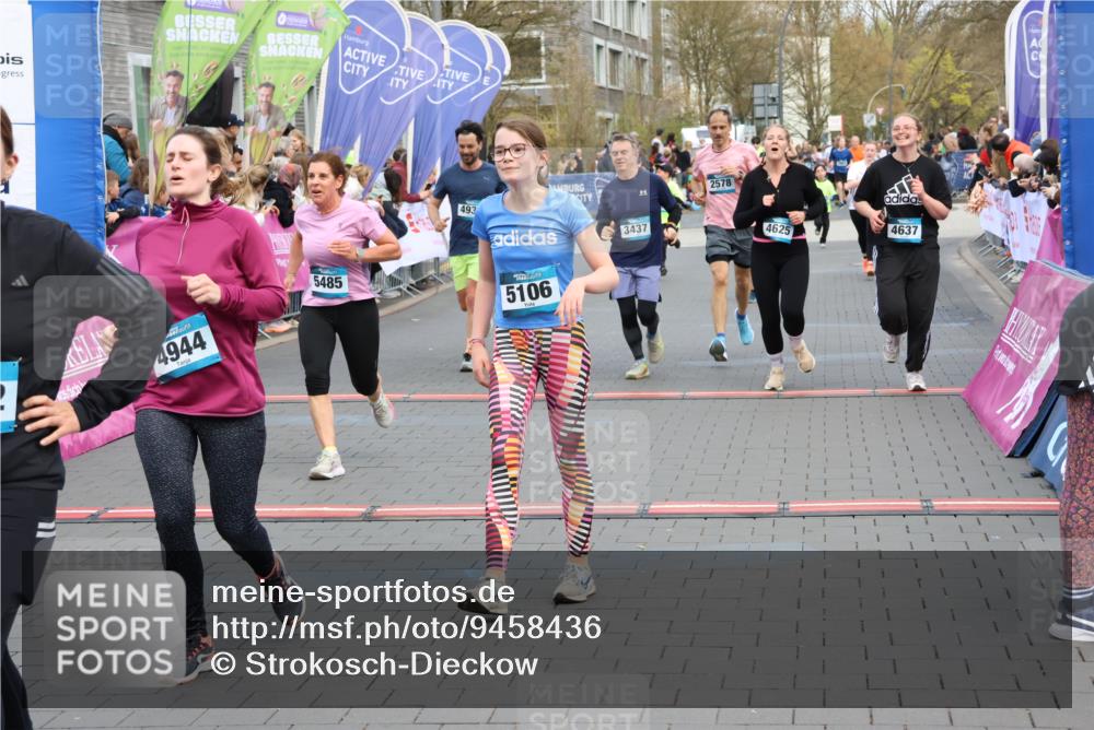 12.04.2026 - 45. Internationalen Wilhelmsburger Insellauf Strokosch-Dieckow http://msf.ph/oto/9458436 12.04.2026 13:01:40 Laufen  meine-sportfotos.de