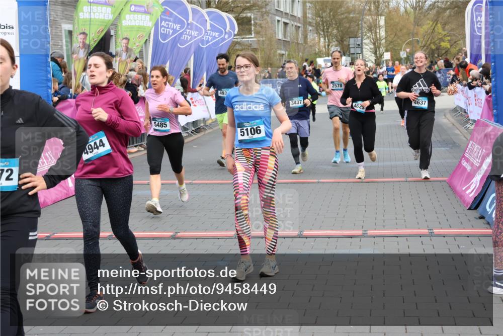12.04.2026 - 45. Internationalen Wilhelmsburger Insellauf Strokosch-Dieckow http://msf.ph/oto/9458449 12.04.2026 13:01:40 Laufen  meine-sportfotos.de