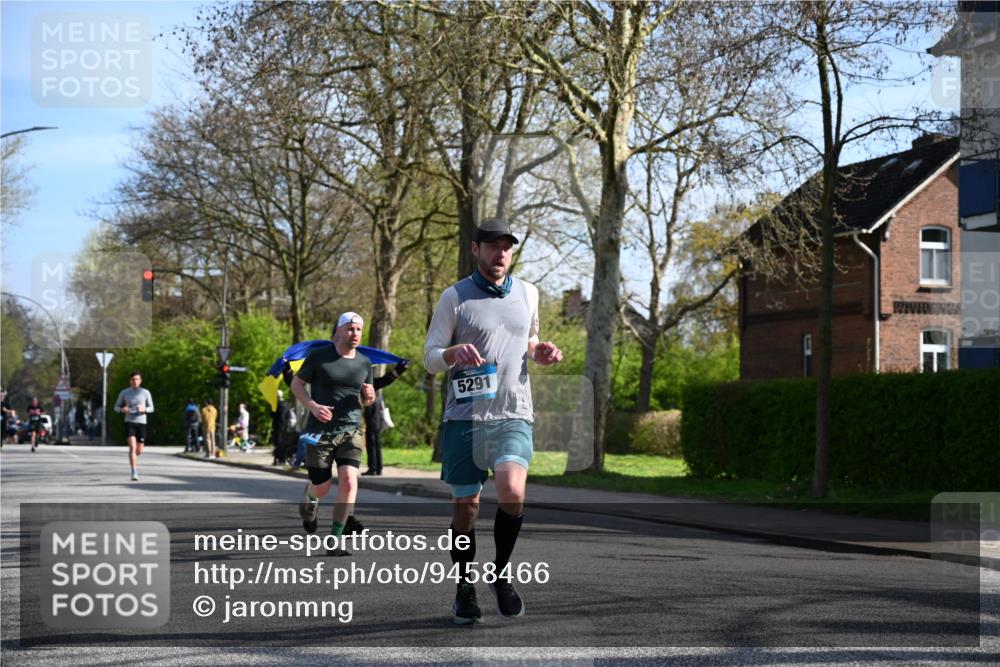12.04.2026 - 45. Internationalen Wilhelmsburger Insellauf J. Mangold http://msf.ph/oto/9458466 12.04.2026 10:36:15 Ziel 4190, 4439, 4172, 4030, 5291, 2446, 2090, 5691, 3796, 2582, 3629, 3894, 4544, 3230, 4978 meine-sportfotos.de