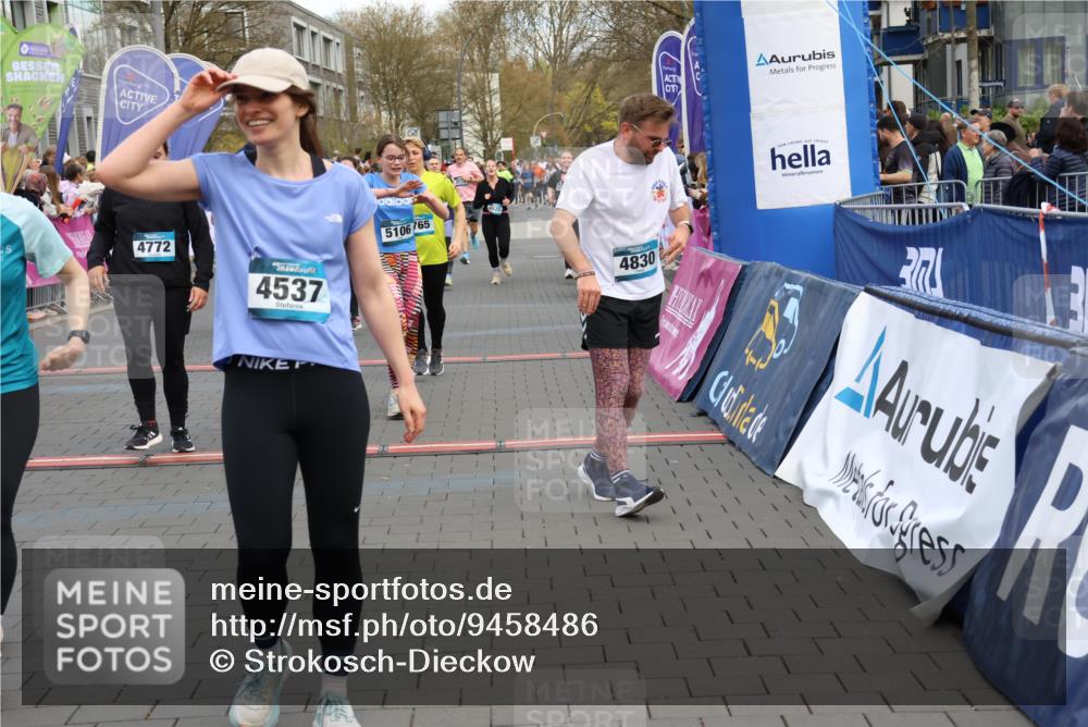 12.04.2026 - 45. Internationalen Wilhelmsburger Insellauf Strokosch-Dieckow http://msf.ph/oto/9458486 12.04.2026 13:01:36 Laufen  meine-sportfotos.de