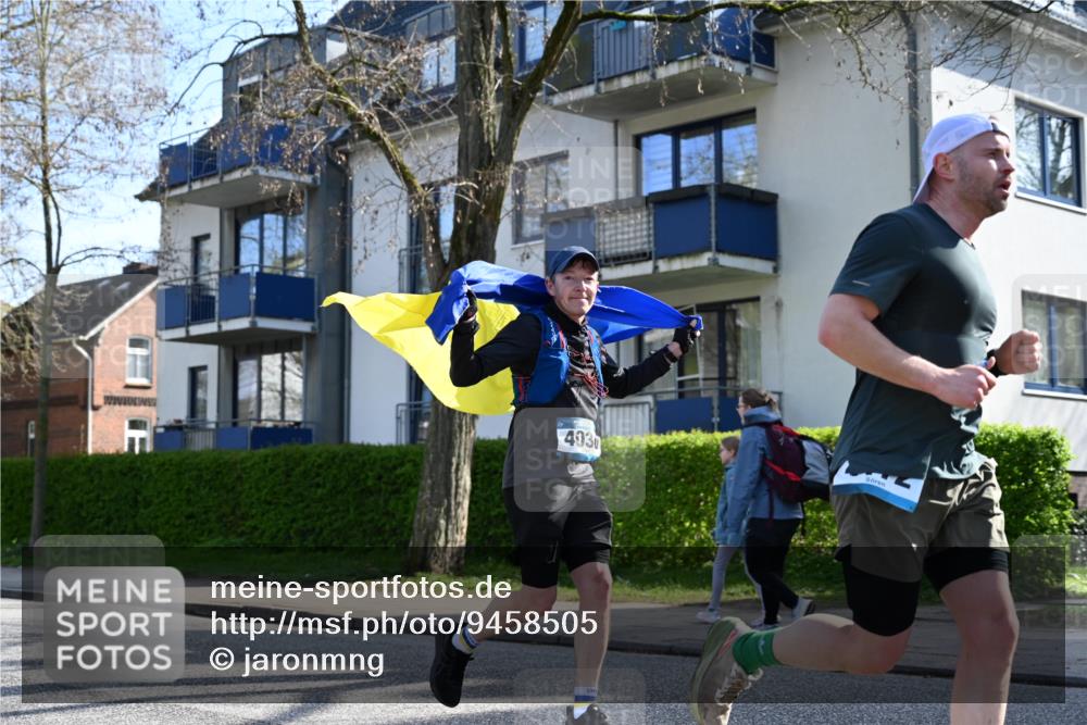 12.04.2026 - 45. Internationalen Wilhelmsburger Insellauf J. Mangold http://msf.ph/oto/9458505 12.04.2026 10:36:18 Ziel 4190, 4439, 4172, 4030, 5291, 2446, 2090, 5691, 3796, 2582, 3629, 3894, 4544, 4544, 3230, 4978 meine-sportfotos.de