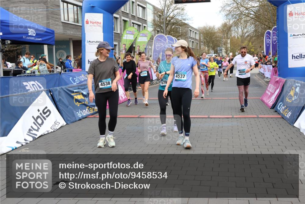 12.04.2026 - 45. Internationalen Wilhelmsburger Insellauf Strokosch-Dieckow http://msf.ph/oto/9458534 12.04.2026 13:01:35 Laufen  meine-sportfotos.de