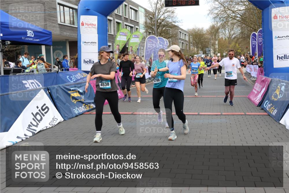 12.04.2026 - 45. Internationalen Wilhelmsburger Insellauf Strokosch-Dieckow http://msf.ph/oto/9458563 12.04.2026 13:01:34 Laufen  meine-sportfotos.de