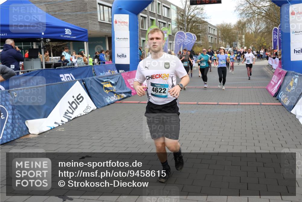 12.04.2026 - 45. Internationalen Wilhelmsburger Insellauf Strokosch-Dieckow http://msf.ph/oto/9458615 12.04.2026 13:01:32 Laufen  meine-sportfotos.de