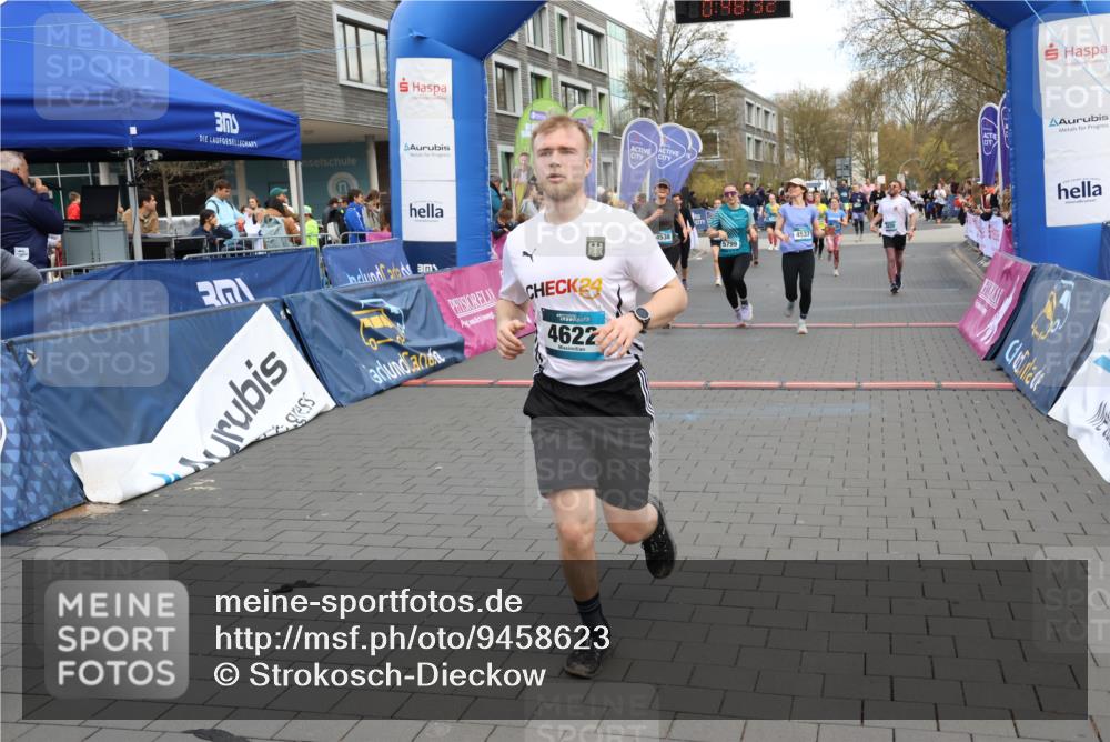 12.04.2026 - 45. Internationalen Wilhelmsburger Insellauf Strokosch-Dieckow http://msf.ph/oto/9458623 12.04.2026 13:01:32 Laufen  meine-sportfotos.de
