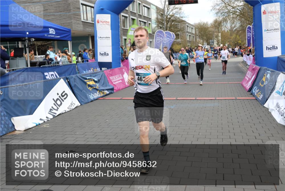 12.04.2026 - 45. Internationalen Wilhelmsburger Insellauf Strokosch-Dieckow http://msf.ph/oto/9458632 12.04.2026 13:01:32 Laufen  meine-sportfotos.de