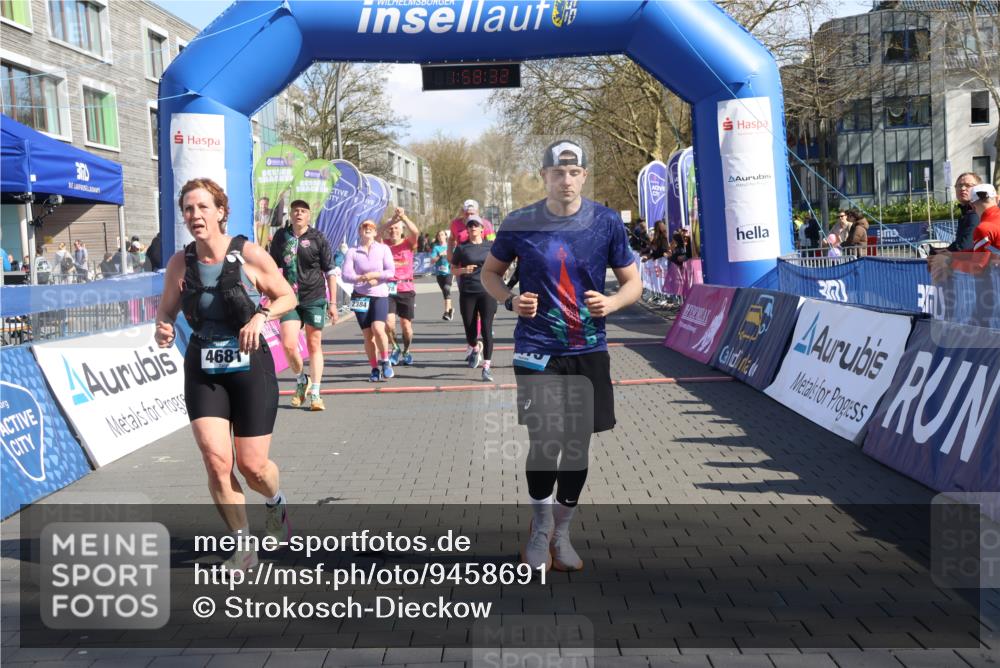 12.04.2026 - 45. Internationalen Wilhelmsburger Insellauf Strokosch-Dieckow http://msf.ph/oto/9458691 12.04.2026 10:48:31 Ziel 4415, 4681, 2373, 2384, 2442, 3631, 5578, 3414, 3307, 4882, 2053, 4563, 4866 meine-sportfotos.de