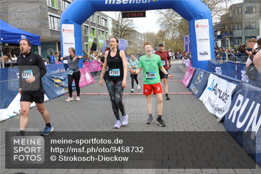 12.04.2026 - 45. Internationalen Wilhelmsburger Insellauf Strokosch-Dieckow http://msf.ph/oto/9458732 12.04.2026 13:01:26 Laufen  meine-sportfotos.de