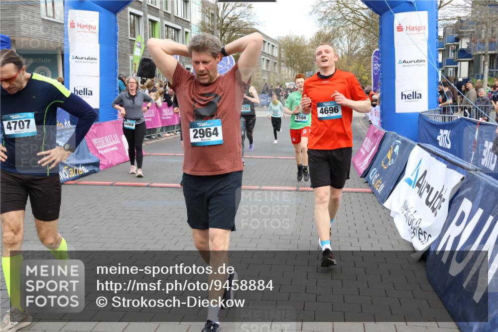12.04.2026 - 45. Internationalen Wilhelmsburger Insellauf Strokosch-Dieckow http://msf.ph/oto/9458884 12.04.2026 13:01:23 Laufen  meine-sportfotos.de