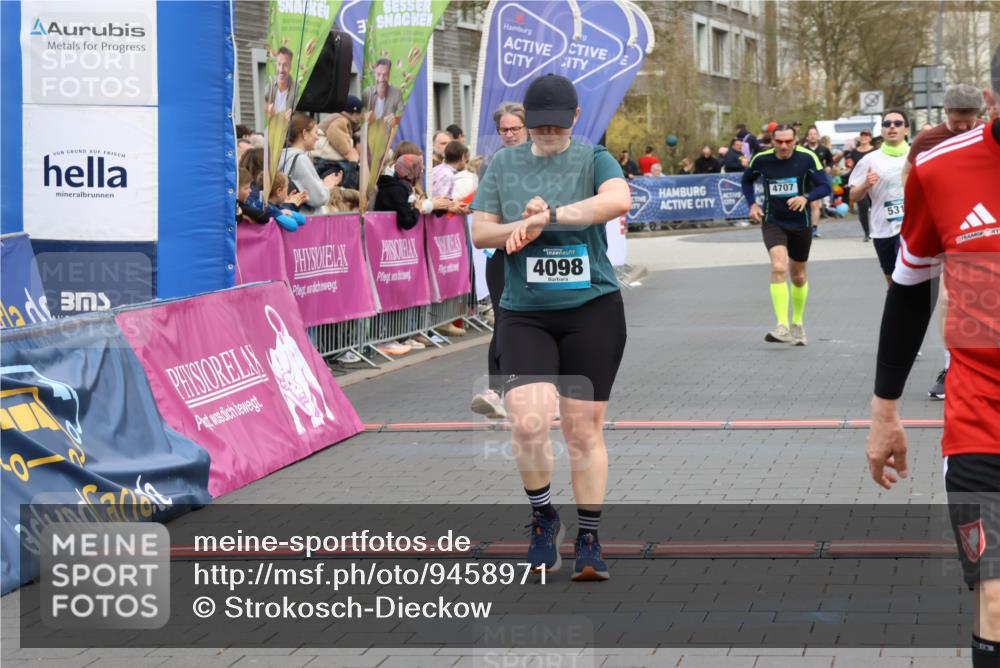12.04.2026 - 45. Internationalen Wilhelmsburger Insellauf Strokosch-Dieckow http://msf.ph/oto/9458971 12.04.2026 13:01:15 Laufen  meine-sportfotos.de
