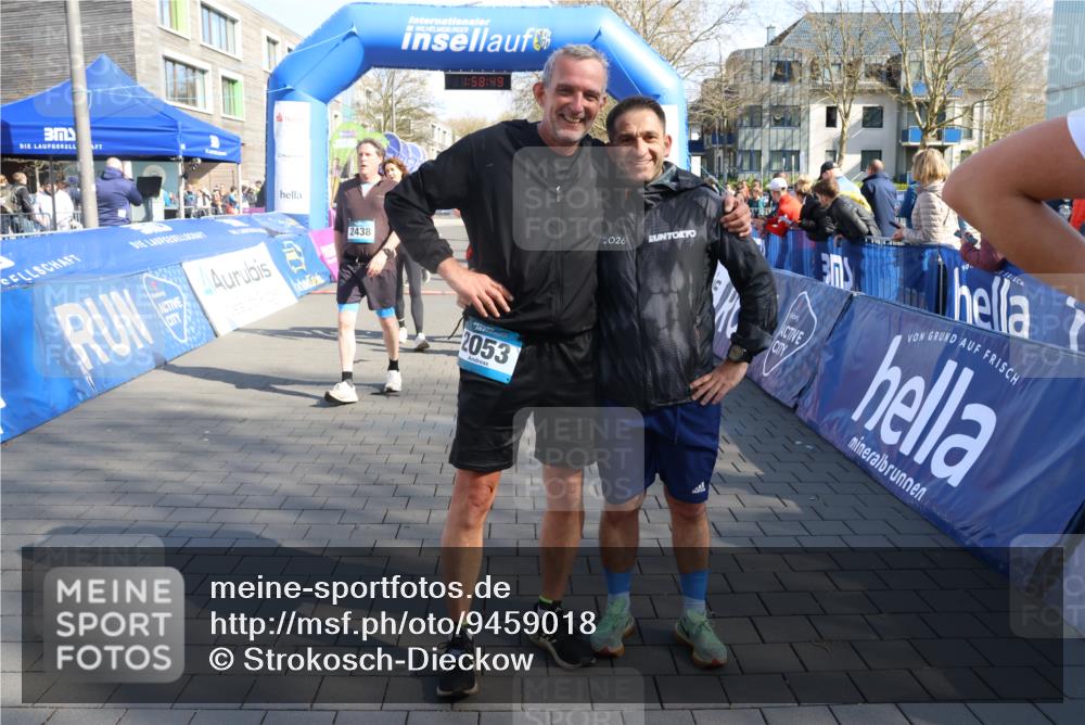 12.04.2026 - 45. Internationalen Wilhelmsburger Insellauf Strokosch-Dieckow http://msf.ph/oto/9459018 12.04.2026 10:48:48 Ziel 2854, 2887, 3103, 4424, 3509, 4768, 3060 meine-sportfotos.de