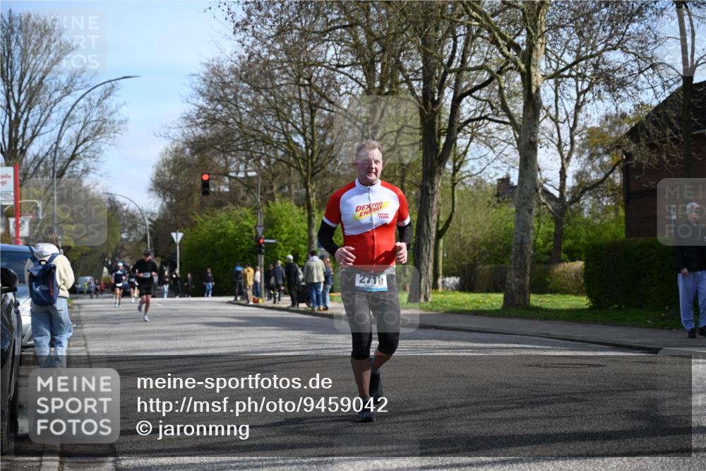 12.04.2026 - 45. Internationalen Wilhelmsburger Insellauf J. Mangold http://msf.ph/oto/9459042 12.04.2026 10:38:25 Ziel 2605, 2614, 4063, 3214, 2710, 4264, 3911, 5511, 4679, 2115, 3066, 5521 meine-sportfotos.de