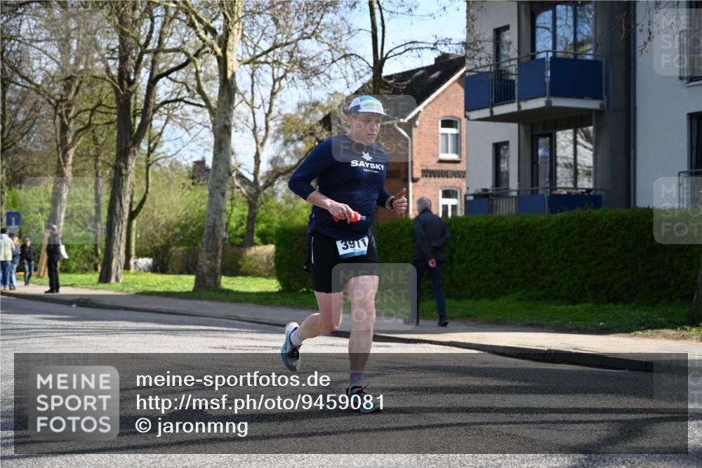 12.04.2026 - 45. Internationalen Wilhelmsburger Insellauf J. Mangold http://msf.ph/oto/9459081 12.04.2026 10:38:40 Ziel 2710, 4264, 3911, 5511, 4679, 2115, 3066, 5521, 3139, 4009, 4608, 2878 meine-sportfotos.de