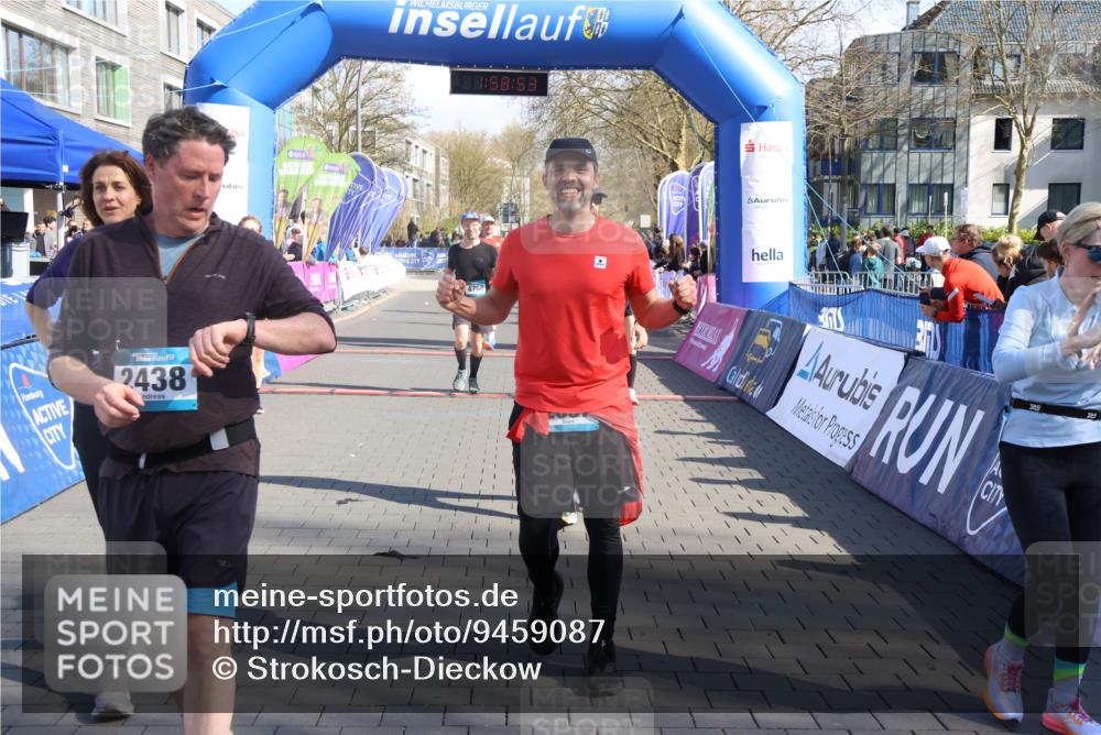 12.04.2026 - 45. Internationalen Wilhelmsburger Insellauf Strokosch-Dieckow http://msf.ph/oto/9459087 12.04.2026 10:48:51 Ziel 3103, 4424, 3509, 4768, 3060, 3063, 2992, 2846 meine-sportfotos.de