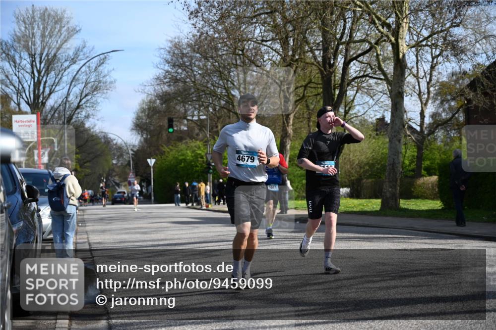 12.04.2026 - 45. Internationalen Wilhelmsburger Insellauf J. Mangold http://msf.ph/oto/9459099 12.04.2026 10:38:43 Ziel 4264, 3911, 5511, 4679, 2115, 3066, 5521, 3139, 4009, 4608, 2878, 3110, 4040, 4325 meine-sportfotos.de