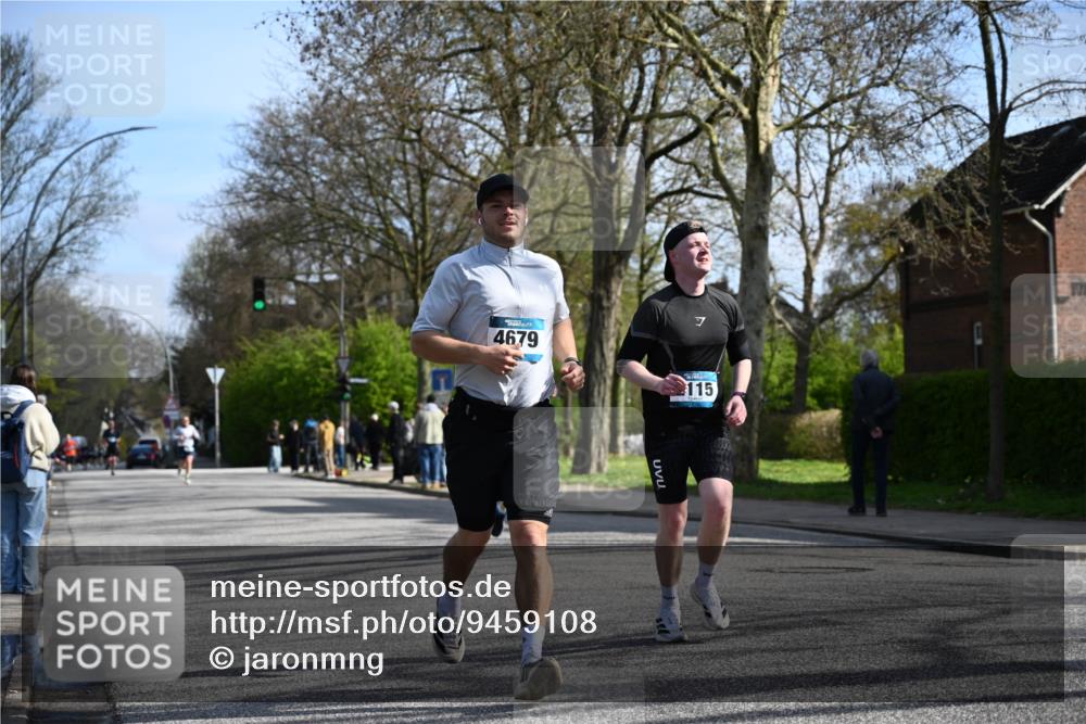 12.04.2026 - 45. Internationalen Wilhelmsburger Insellauf J. Mangold http://msf.ph/oto/9459108 12.04.2026 10:38:44 Ziel 4264, 3911, 5511, 4679, 2115, 3066, 5521, 3139, 4009, 4608, 2878, 3110, 4040, 4325 meine-sportfotos.de