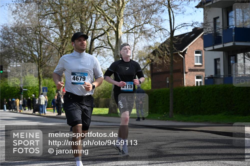 12.04.2026 - 45. Internationalen Wilhelmsburger Insellauf J. Mangold http://msf.ph/oto/9459113 12.04.2026 10:38:44 Ziel 4264, 3911, 5511, 4679, 2115, 3066, 5521, 3139, 4009, 4608, 2878, 3110, 4040, 4325 meine-sportfotos.de