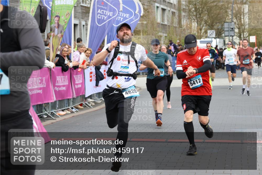 12.04.2026 - 45. Internationalen Wilhelmsburger Insellauf Strokosch-Dieckow http://msf.ph/oto/9459117 12.04.2026 13:01:12 Laufen  meine-sportfotos.de