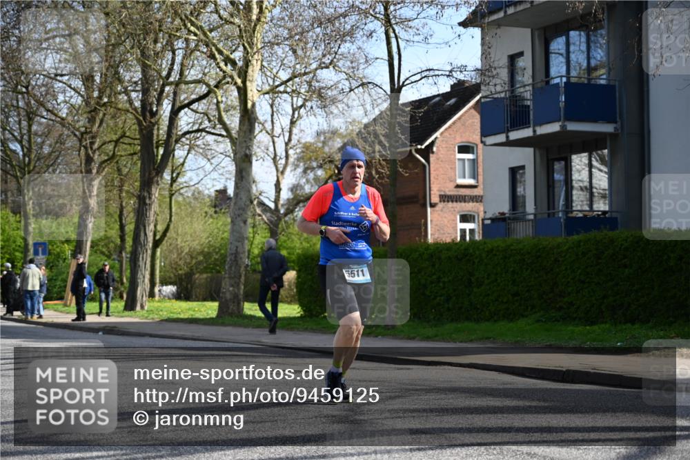 12.04.2026 - 45. Internationalen Wilhelmsburger Insellauf J. Mangold http://msf.ph/oto/9459125 12.04.2026 10:38:46 Ziel 4264, 3911, 5511, 4679, 2115, 3066, 5521, 3139, 4009, 4608, 2878, 3110, 4040, 4325, 4871, 4393, 4976 meine-sportfotos.de