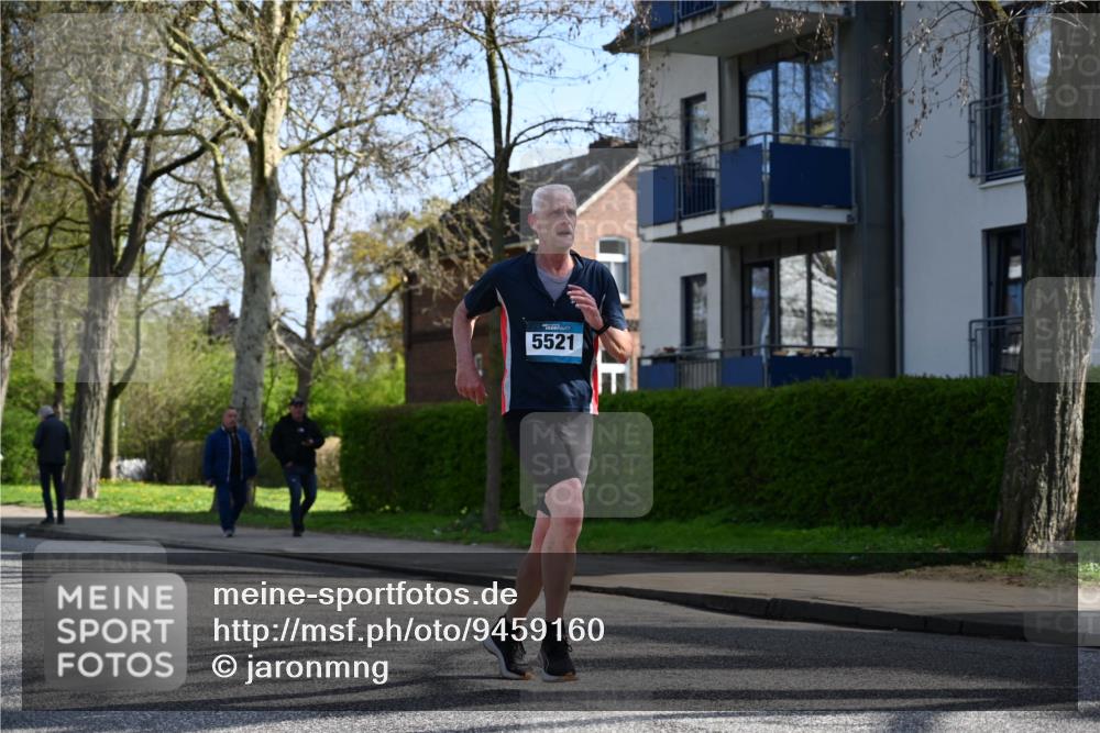 12.04.2026 - 45. Internationalen Wilhelmsburger Insellauf J. Mangold http://msf.ph/oto/9459160 12.04.2026 10:39:02 Ziel 2115, 3066, 5521, 3139, 4009, 4608, 2878, 3110, 4040, 4325, 4871, 4393, 4976, 3043, 5405, 5331, 2521, 2953, 4522 meine-sportfotos.de