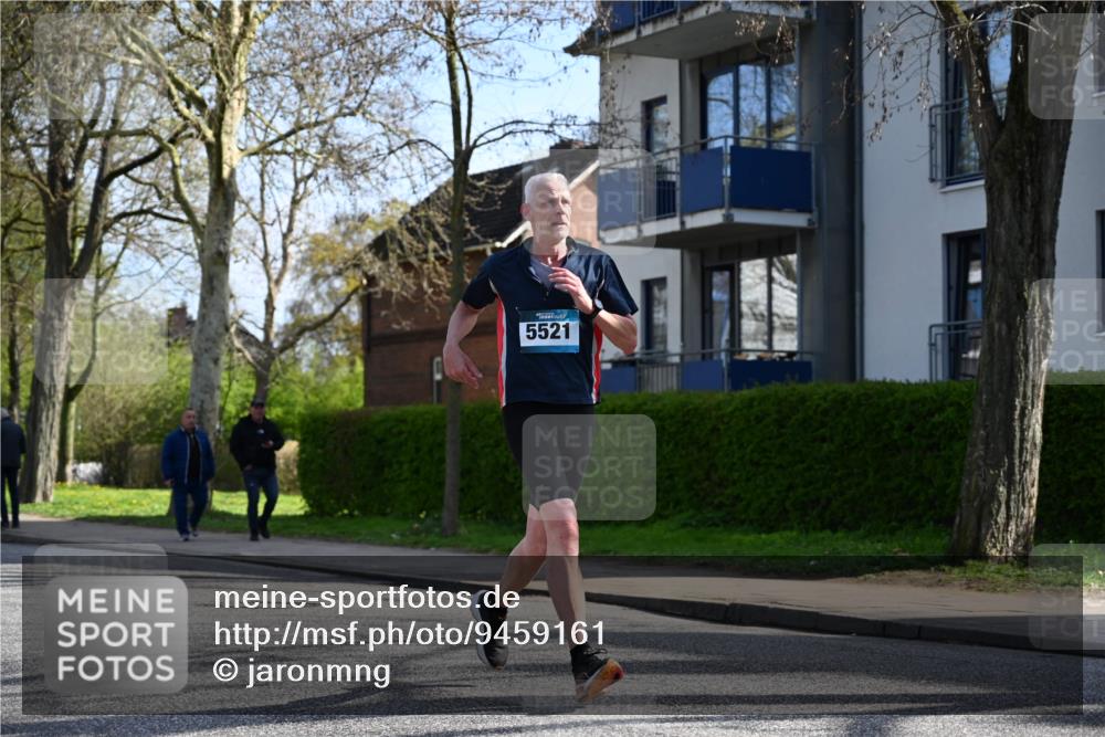 12.04.2026 - 45. Internationalen Wilhelmsburger Insellauf J. Mangold http://msf.ph/oto/9459161 12.04.2026 10:39:02 Ziel 2115, 3066, 5521, 3139, 4009, 4608, 2878, 3110, 4040, 4325, 4871, 4393, 4976, 3043, 5405, 5331, 2521, 2953, 4522 meine-sportfotos.de