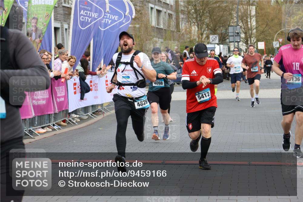 12.04.2026 - 45. Internationalen Wilhelmsburger Insellauf Strokosch-Dieckow http://msf.ph/oto/9459166 12.04.2026 13:01:11 Laufen  meine-sportfotos.de