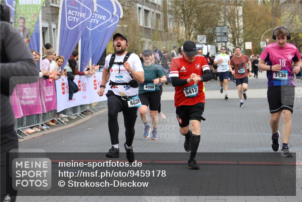 12.04.2026 - 45. Internationalen Wilhelmsburger Insellauf Strokosch-Dieckow http://msf.ph/oto/9459178 12.04.2026 13:01:11 Laufen  meine-sportfotos.de