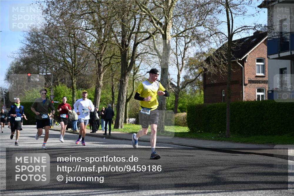 12.04.2026 - 45. Internationalen Wilhelmsburger Insellauf J. Mangold http://msf.ph/oto/9459186 12.04.2026 10:39:17 Ziel 3139, 4009, 4608, 2878, 3110, 4040, 4325, 4871, 4393, 4976, 3043, 5405, 5331, 2521, 2953, 4522, 3442, 5688, 3834, 4629, 4401 meine-sportfotos.de