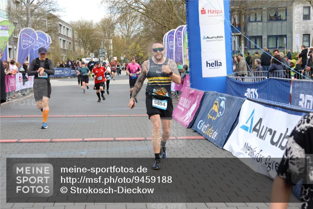 12.04.2026 - 45. Internationalen Wilhelmsburger Insellauf Strokosch-Dieckow http://msf.ph/oto/9459188 12.04.2026 13:01:09 Laufen  meine-sportfotos.de