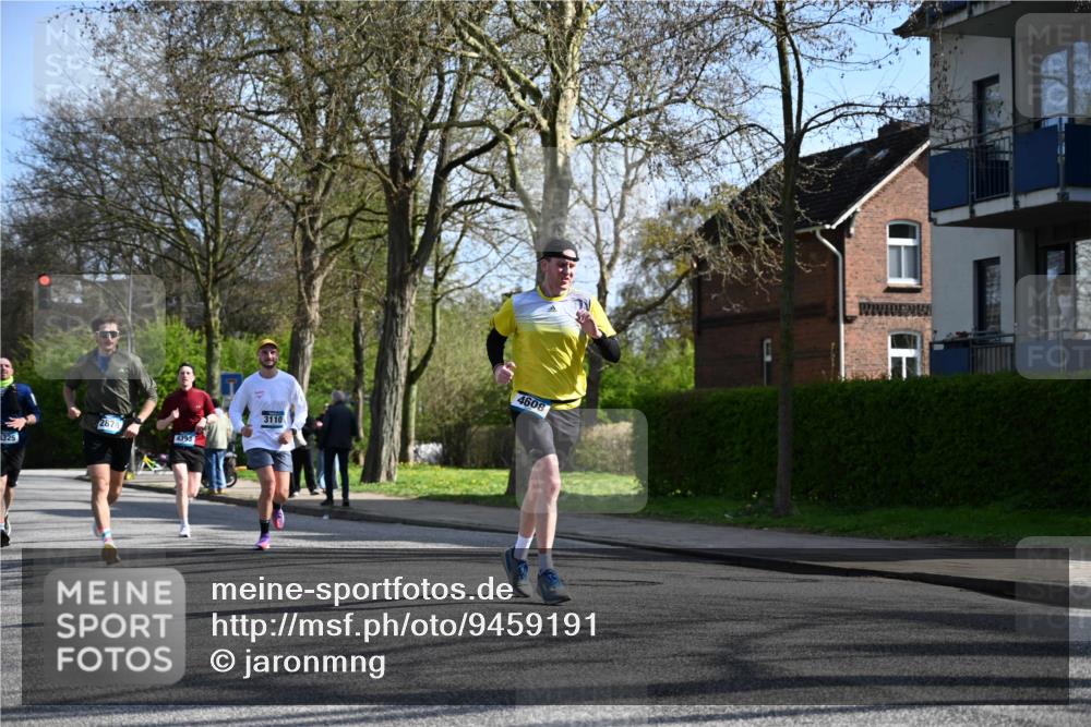 12.04.2026 - 45. Internationalen Wilhelmsburger Insellauf J. Mangold http://msf.ph/oto/9459191 12.04.2026 10:39:18 Ziel 3139, 4009, 4608, 2878, 3110, 4040, 4325, 4871, 4393, 4976, 3043, 5405, 5331, 2521, 2953, 4522, 3442, 5688, 3834, 4629, 4401 meine-sportfotos.de